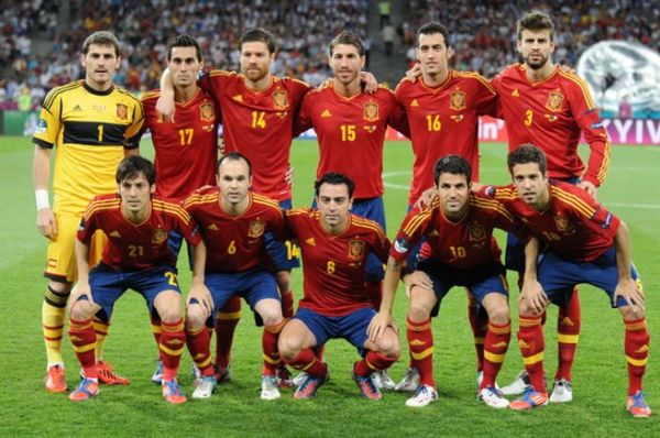 Spanien bereitet sich in den USA gezielt auf die WM vor