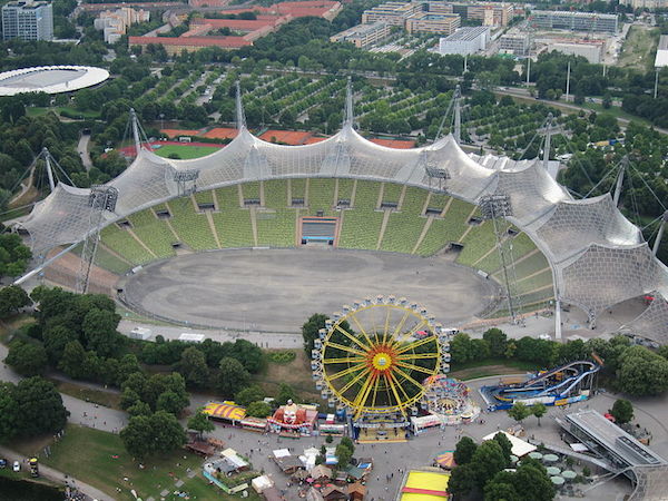 Public Viewing für die WM 2014 im Münchner Olympiastadion