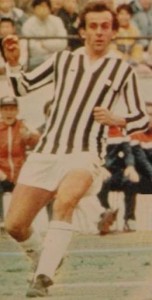 UEFA Boss Michel Platini im Trikot von Juventus Turin