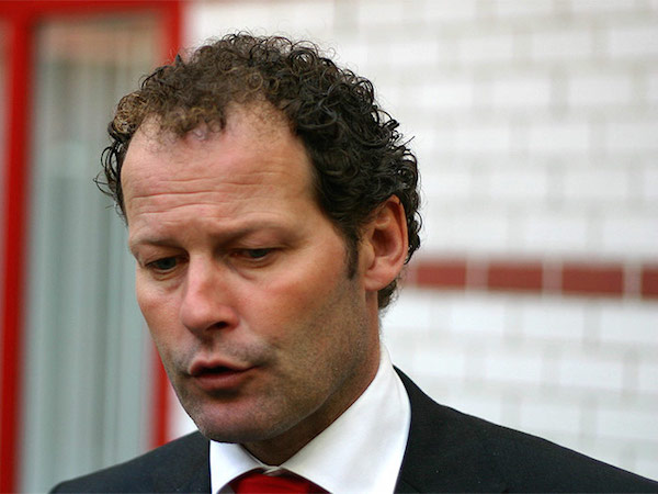 Danny Blind schaut hinab