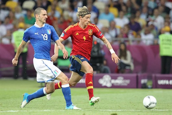 Fernando Torres, Leonardo Bonucci im Euro 2012 Finale