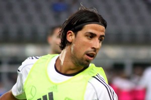 Sami Khedira beim Aufwärmen