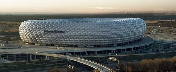 Die Allianz Arena in München als Spielort der EURO 2024 in Deutschland