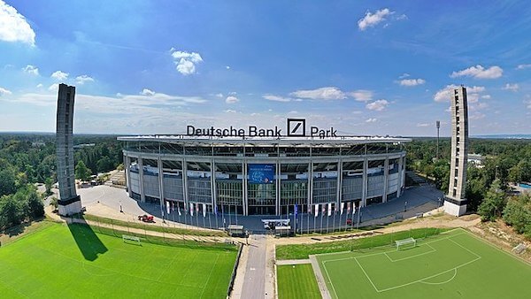 Der Deutsche Bank Park in Frankfurt als EURO 2024 Stadion in Deutschland
