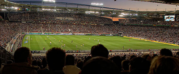 Die Mercedes-Benz Arena in Stuttgart als Austragungsort der EURO 2024